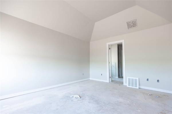 12312 SW 32nd ST, Yukon, OK 73099