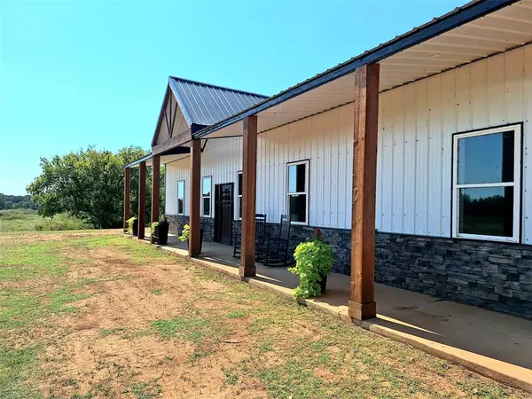 35998 Sacred Heart RD, Konawa, OK 74849