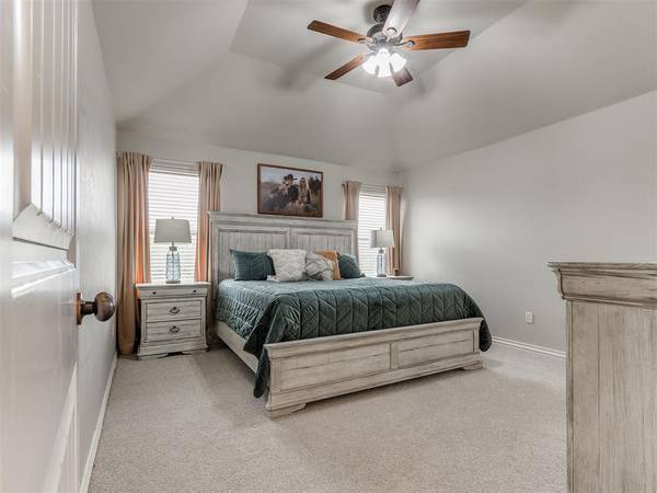 13692 S County Line RD, Cashion, OK 73016