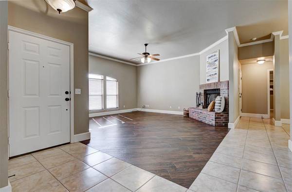 8687 Long Spur TRL, Edmond, OK 73034