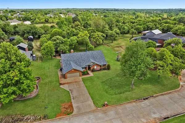 10421 SE 55th ST, Oklahoma City, OK 73150