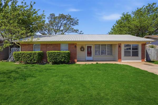 1511 D ST, Snyder, OK 73566