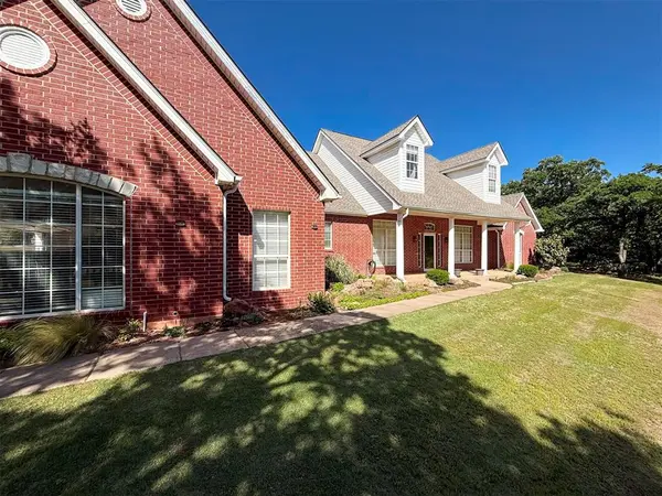 23505 E Waterloo RD, Luther, OK 73054