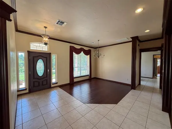 23505 E Waterloo RD, Luther, OK 73054