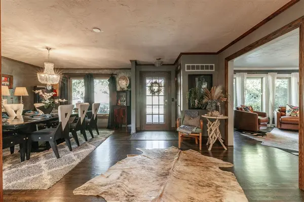 9405 Silver Lake DR, Oklahoma City, OK 73162