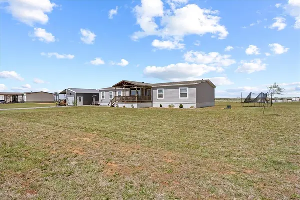 130 Hydro Hills RD, Hydro, OK 73048