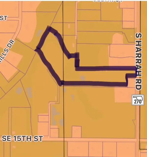 1201 S Harrah RD, Harrah, OK 73045