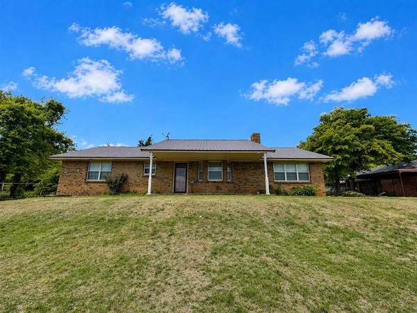 35178 County Street 2720, Anadarko, OK 73005