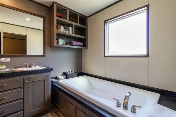 202 S Main ST, Carney, OK 74832
