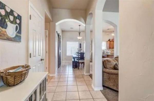 1101 Reynolds AVE, Perkins, OK 74059