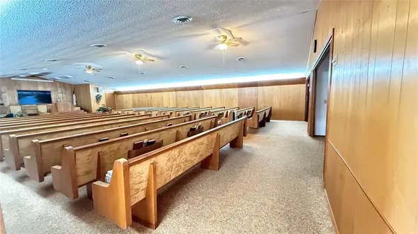 610 S Church CTR, Eakly, OK 73033