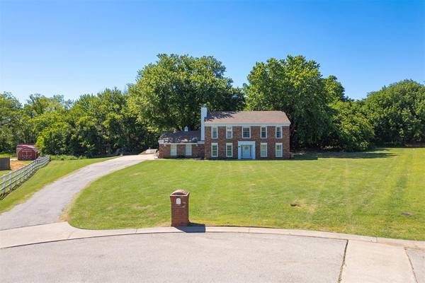 1023 Lake Front CT, Purcell, OK 73080