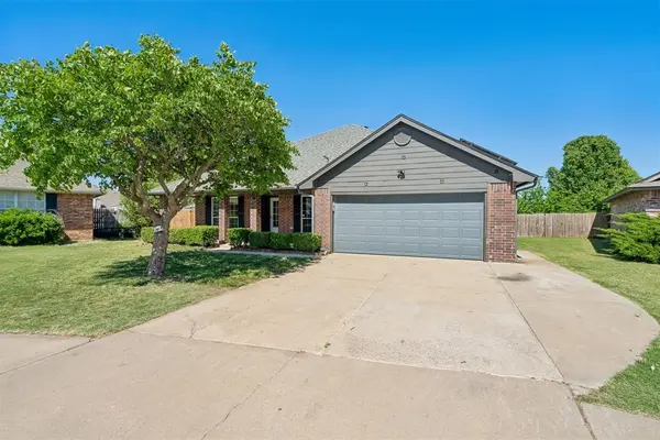 8700 Lilly LN, Oklahoma City, OK 73135
