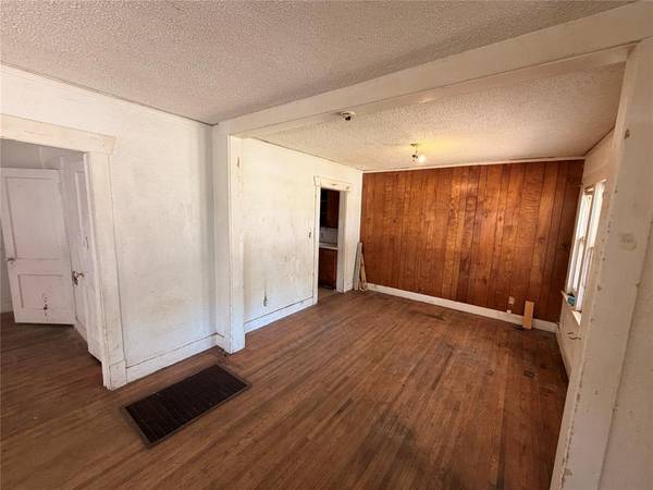 211 Jefferson ST, Seminole, OK 74868
