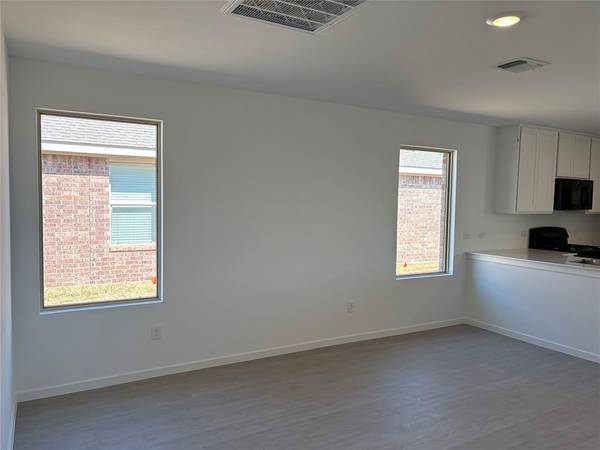 9220 SW 19th ST, Oklahoma City, OK 73128