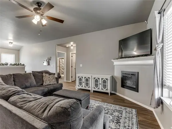 4864 County Street 2989, Blanchard, OK 73010