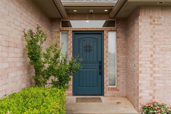 1629 Grey Fox RUN, Oklahoma City, OK 73131