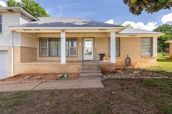 821 W Washington ST, Purcell, OK 73080