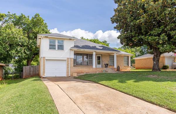 821 W Washington ST, Purcell, OK 73080