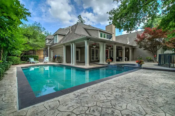 4109 Copper Rock DR, Edmond, OK 73025