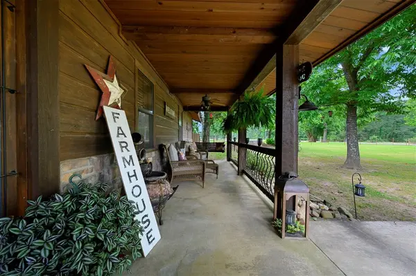 2352 Pollard RD, Haworth, OK 74740