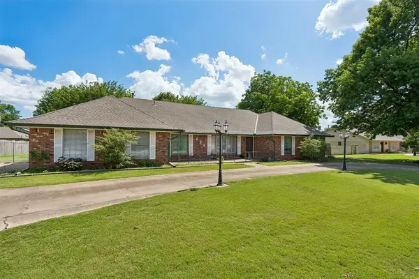 404 W Charlotte DR, Oklahoma City, OK 73139