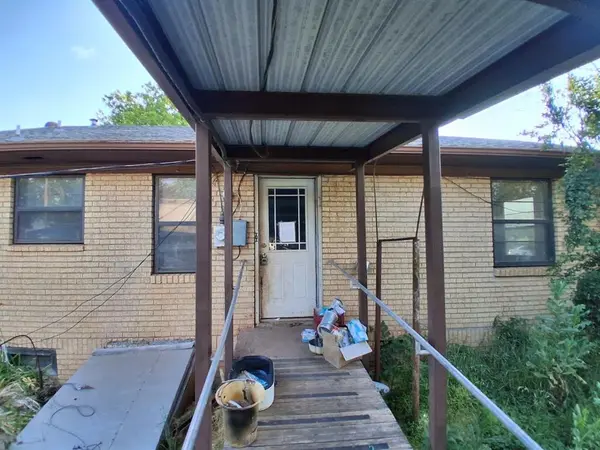 622 N Lake AVE, Davenport, OK 74026