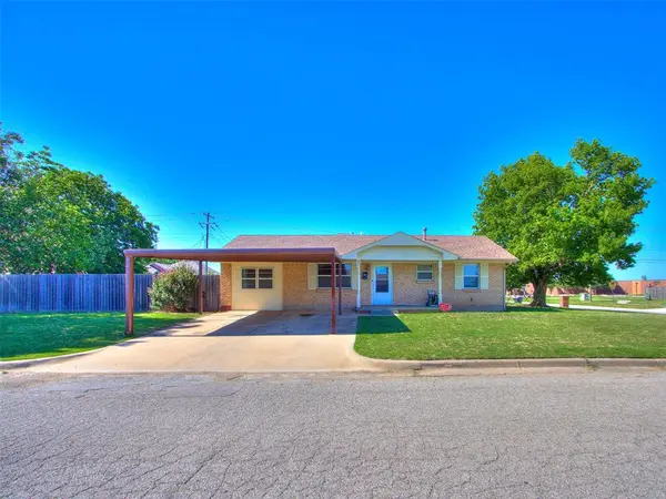 901 NW 1st ST, Moore, OK 73160