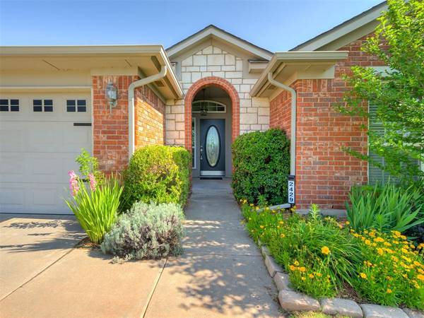 2429 Arbor DR, Norman, OK 73071