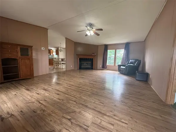8200 Eden WAY, Blanchard, OK 73010