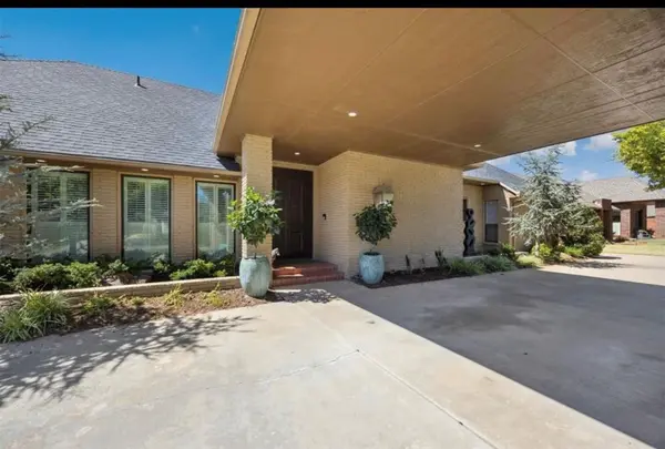12905 Fox Forest CIR, Oklahoma City, OK 73142