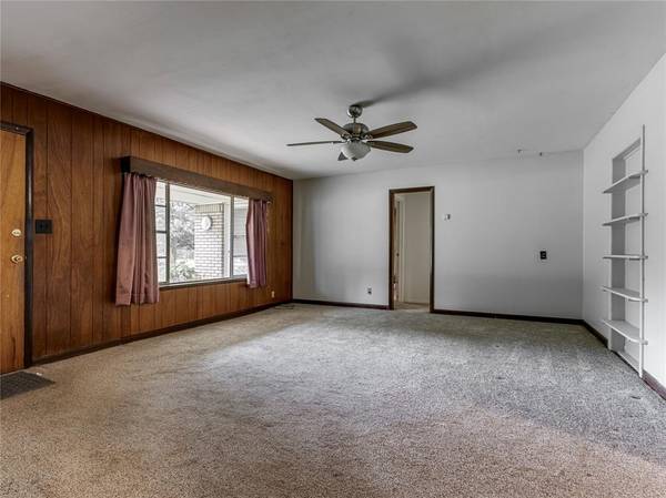 10351 Lejean DR, Midwest City, OK 73130