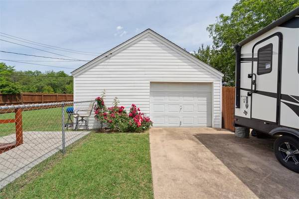 111 E Hughbert ST, Norman, OK 73069