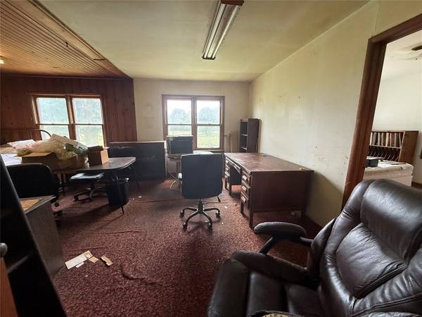 32446 Wright RD, Wanette, OK 74878