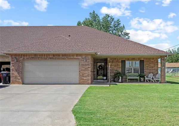 123 W 6th ST, Hydro, OK 73048