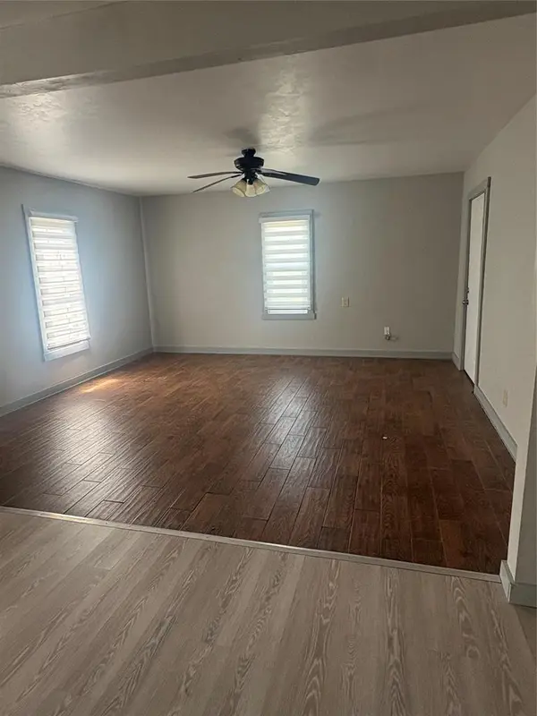 213 E Karns ST, Hinton, OK 73047