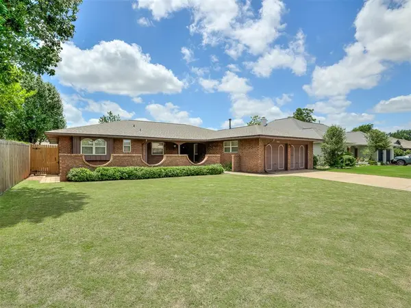 5704 NW 83rd ST, Oklahoma City, OK 73132