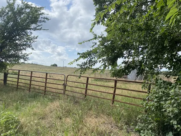 TBD CS 2720 RD, Cement, OK 73017