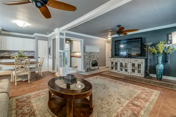 803 E Mosier ST, Norman, OK 73071