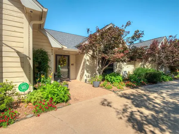 804 Glenridge DR, Edmond, OK 73013