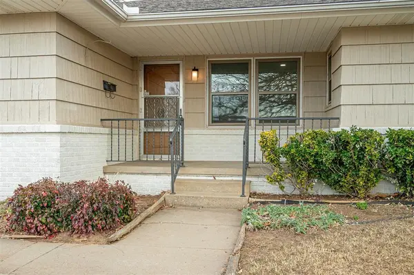 4517 NW 33rd ST, Oklahoma City, OK 73122