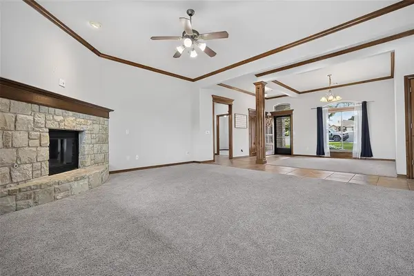 12261 Little Oak CIR, Guthrie, OK 73044