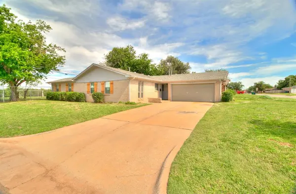 10501 N McKinley AVE, Oklahoma City, OK 73114