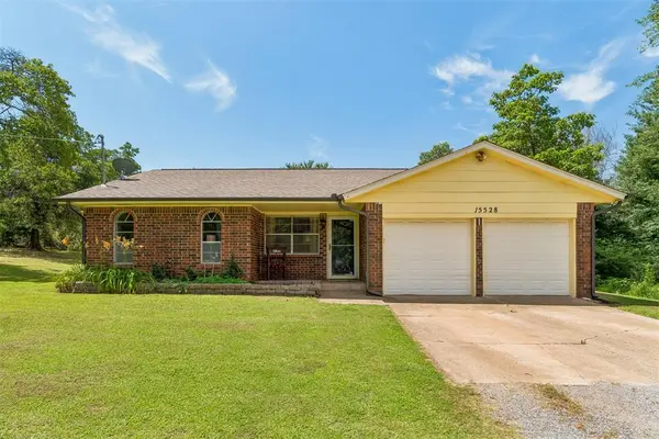 15528 SE 15th ST, Choctaw, OK 73020