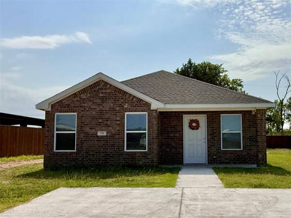 713 N elm ST, Seminole, OK 74868