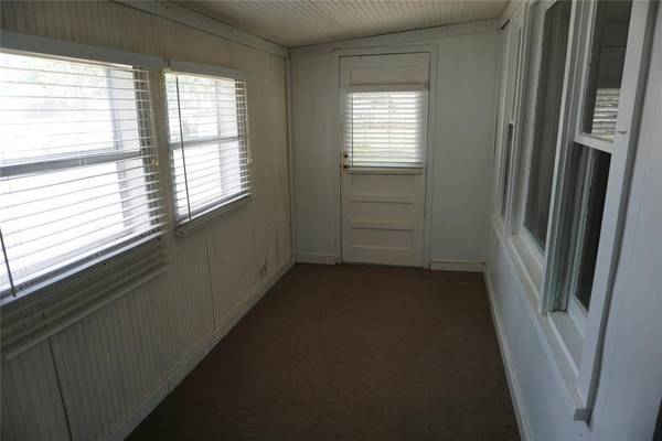 806 S 2nd ST, Davis, OK 73030