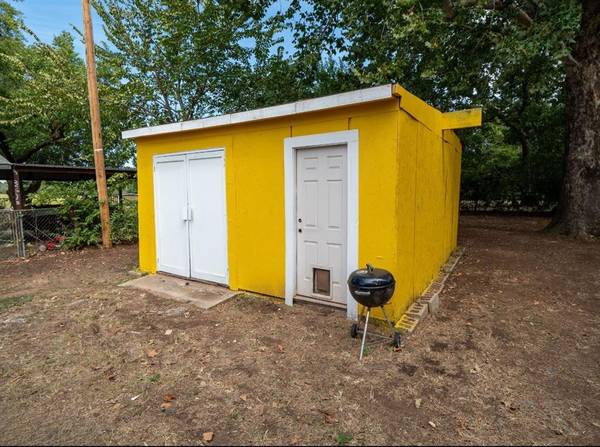 1112 N 5th ST, Duncan, OK 73533