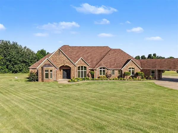 9920 Bartlett DR, Oklahoma City, OK 73131