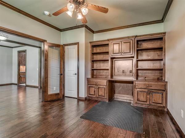 12084 Eastwood DR, Choctaw, OK 73020
