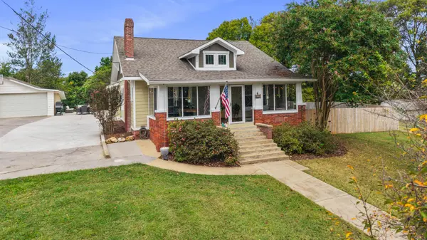 621 Highland Avenue #NW, Cleveland, TN 37311